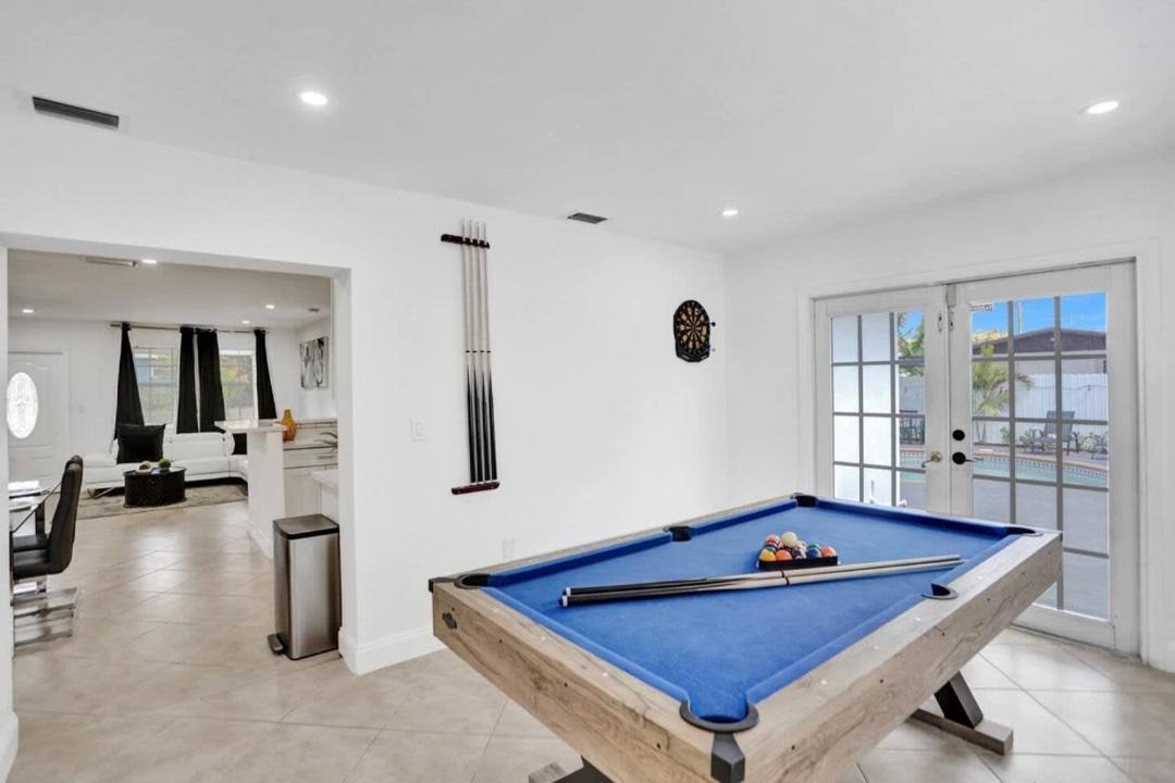 Photo of Livingroom in Ives Estates