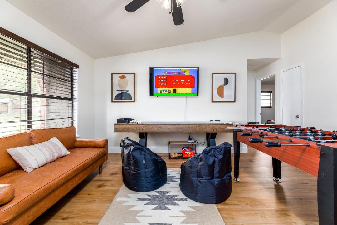 Photo of Livingroom in Interchange Square