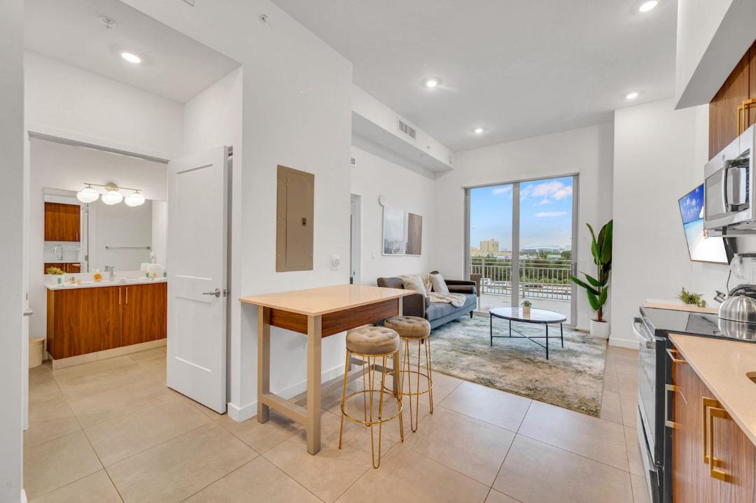 Photo of Livingroom in Overtown