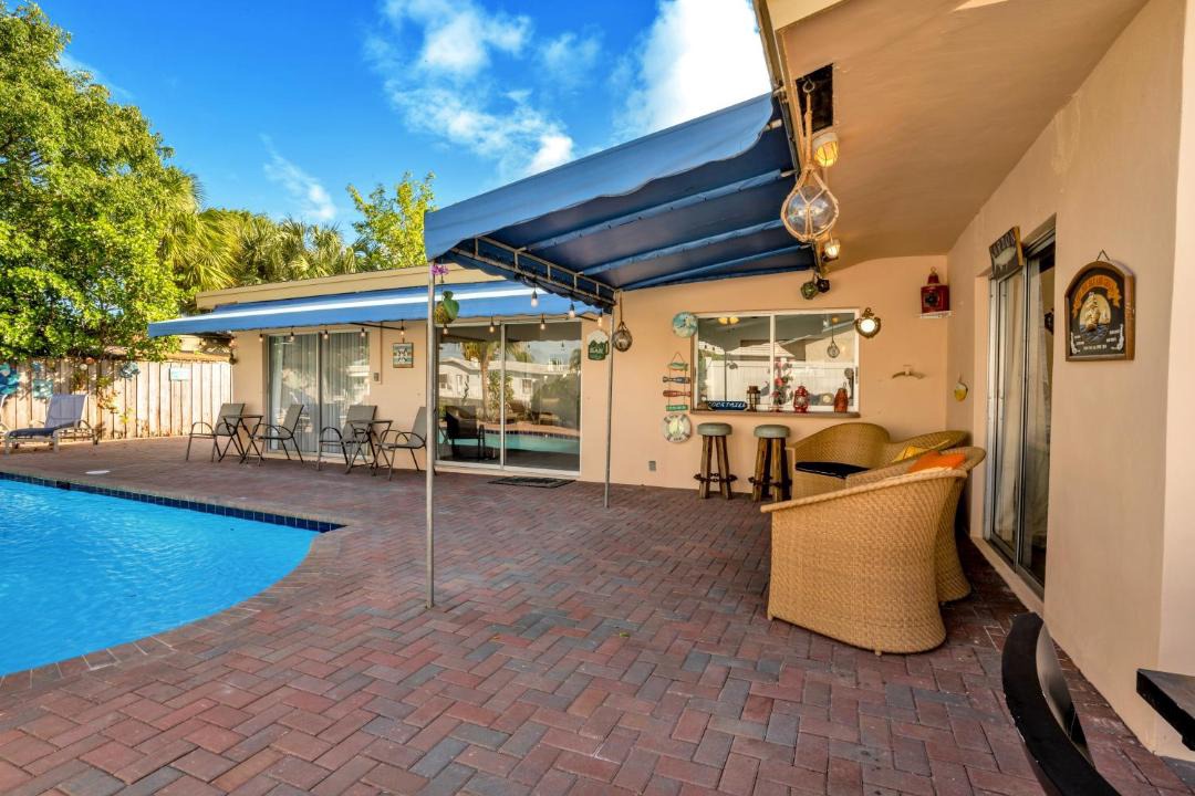 Photo of Outdoor in Garden Isles