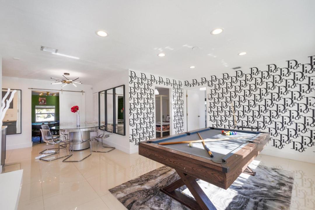 Photo of Livingroom in Miami Gardens