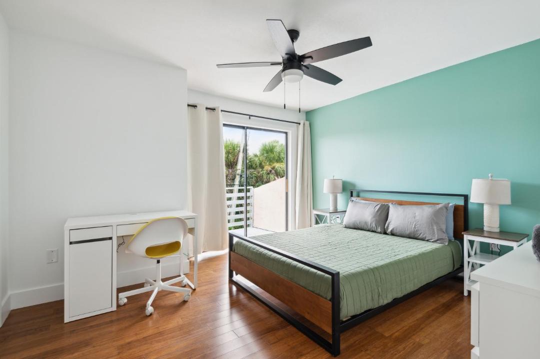 Photo of Bedroom in Indialantic