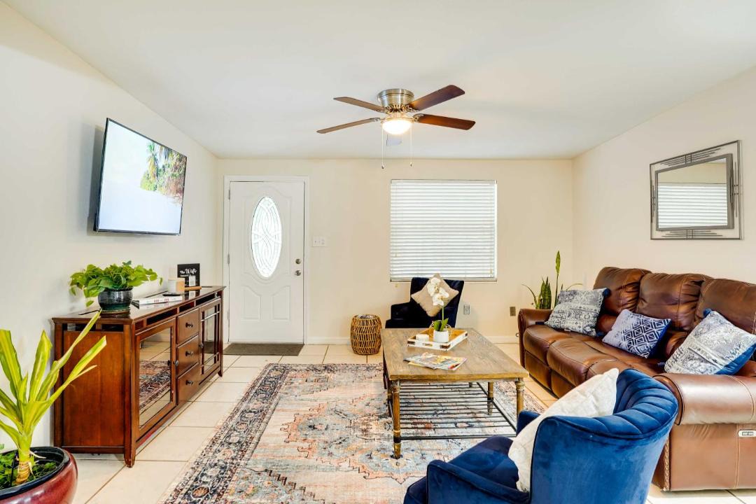Photo of Livingroom in Lake Somerset