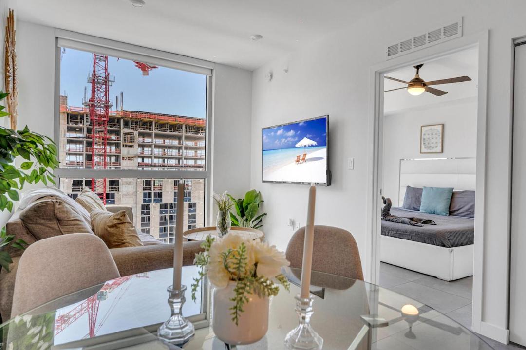 Photo of Livingroom in Overtown