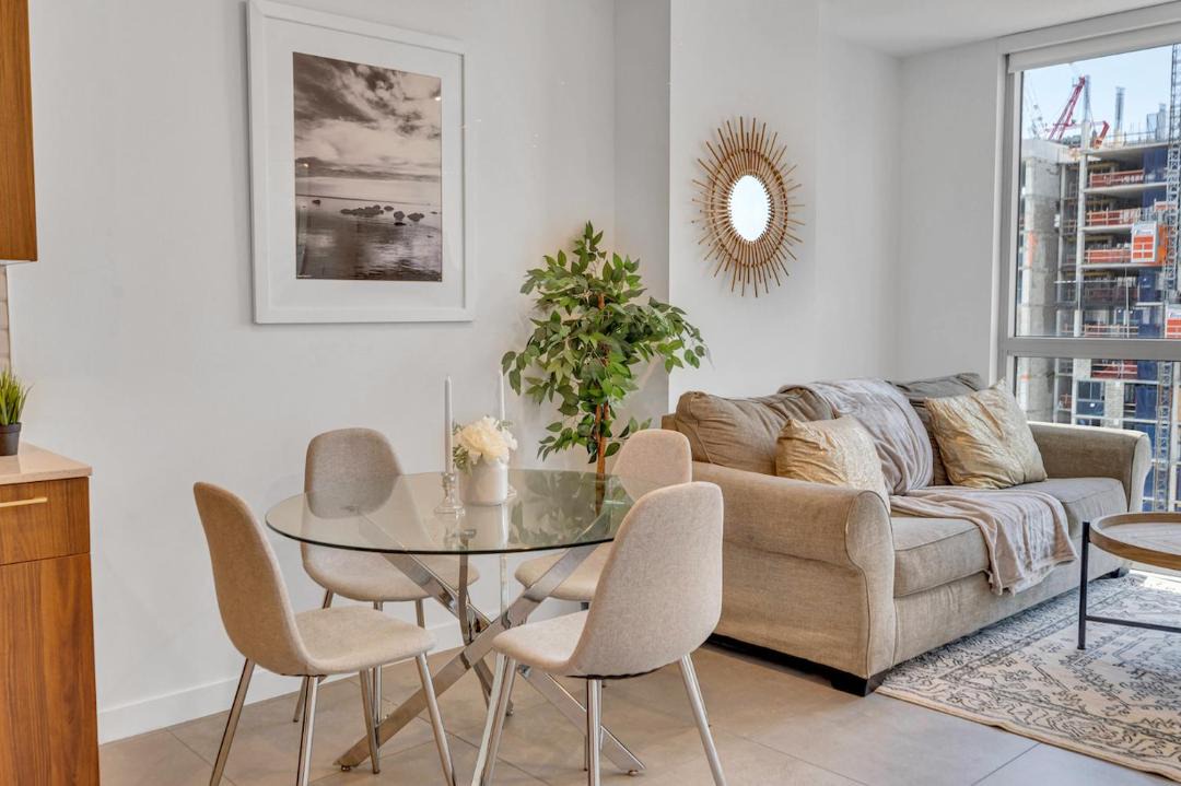 Photo of Livingroom in Overtown