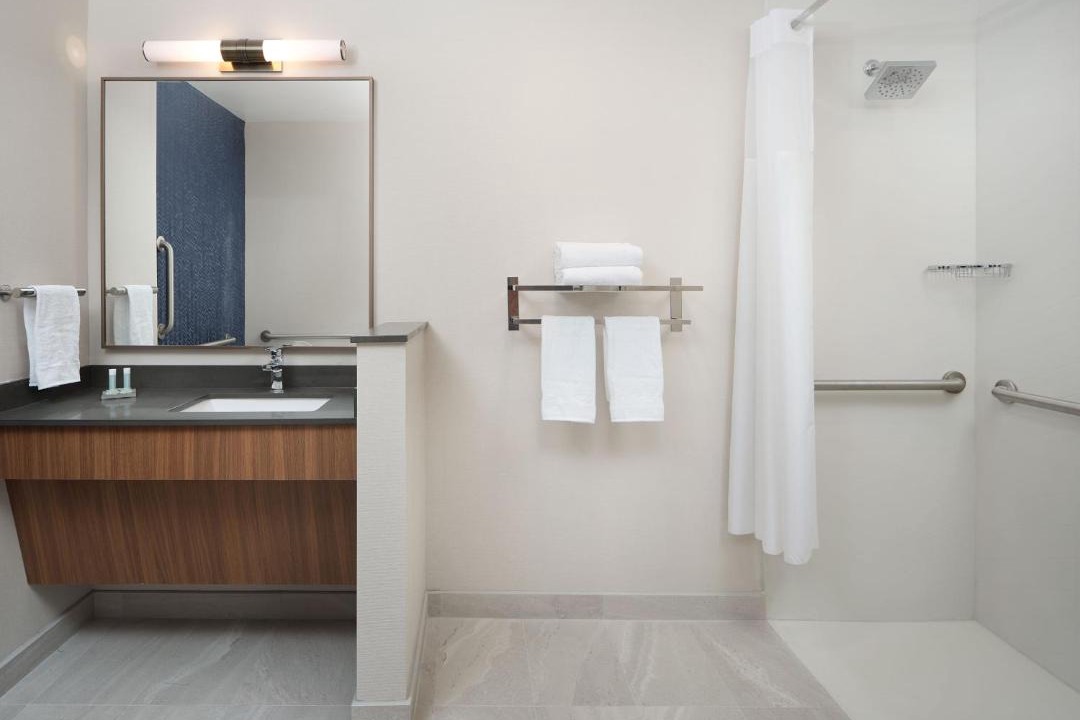 Photo of Bathroom in Tamarac