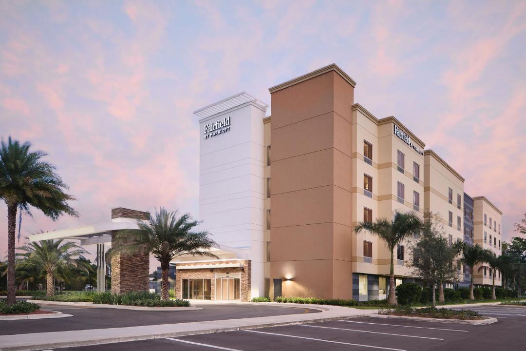 Photo of Buildings in Tamarac