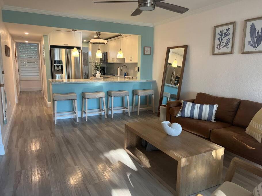 Photo of Livingroom in Key Largo