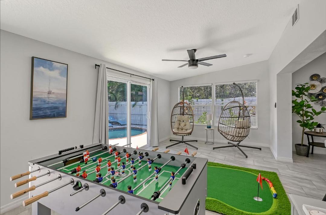 Photo of Livingroom in Trailer Estates