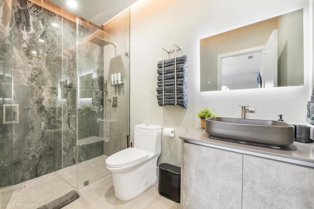 Photo of Bathroom in Richmond West