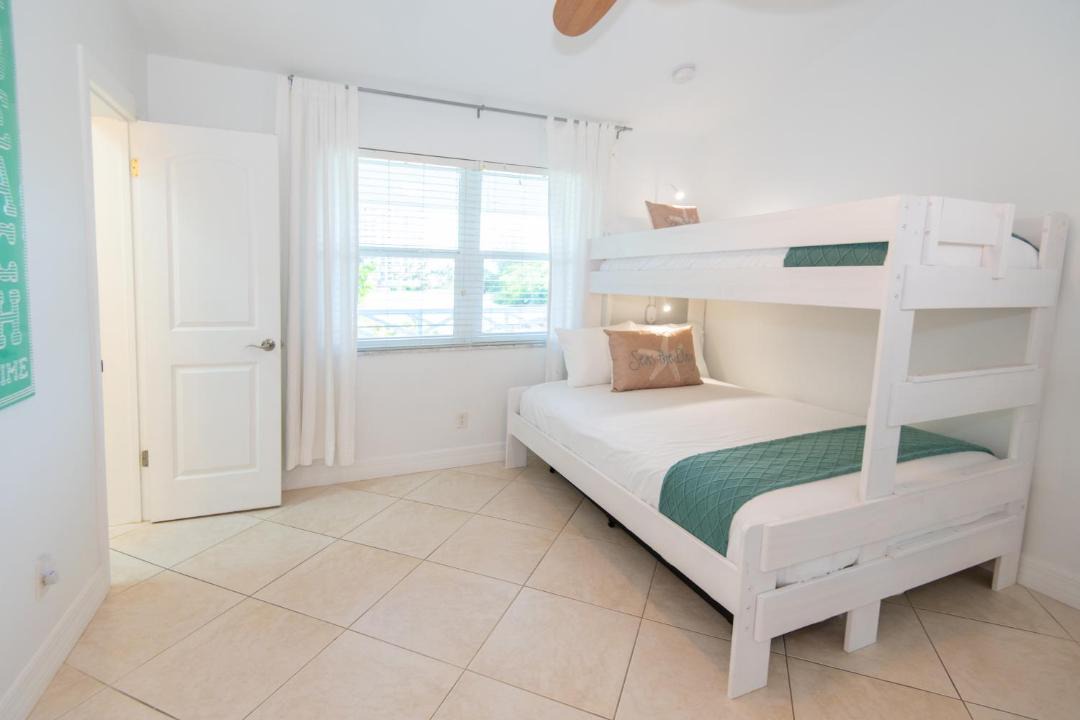 Photo of Bedroom in Fort Pierce Shores