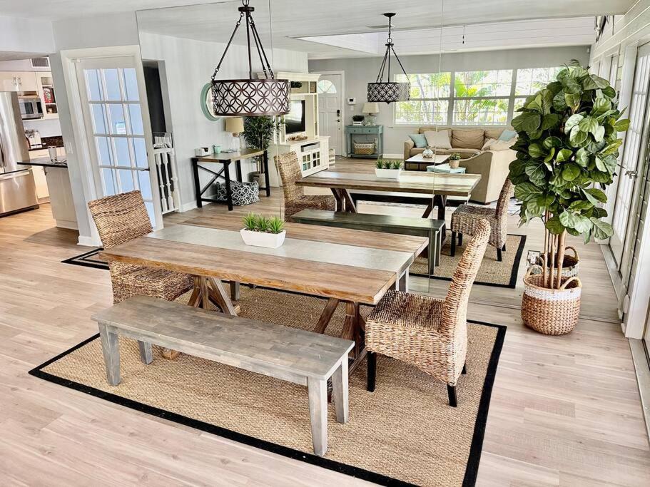 Photo of Livingroom in Bay Isle