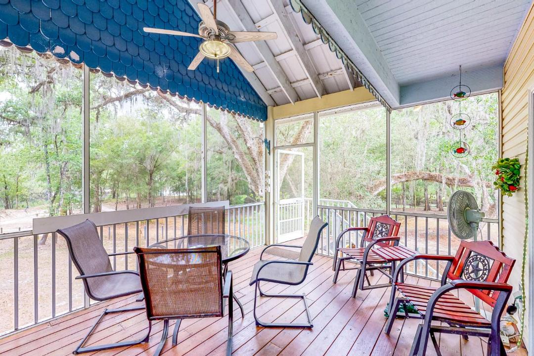 Photo of Patio Balcony in Bell