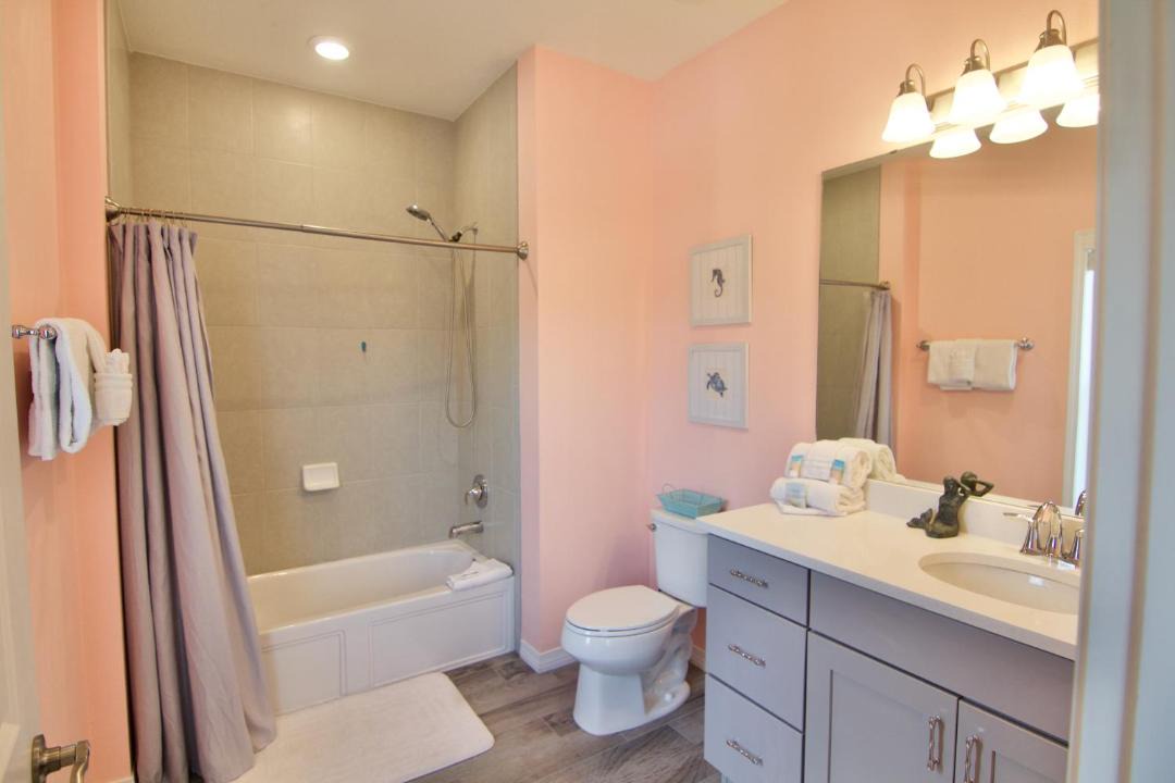 Photo of Bathroom in Ono Island