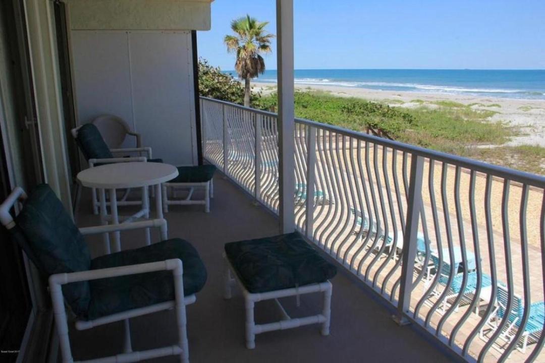 Photo of Patio Balcony in Crescent Beach