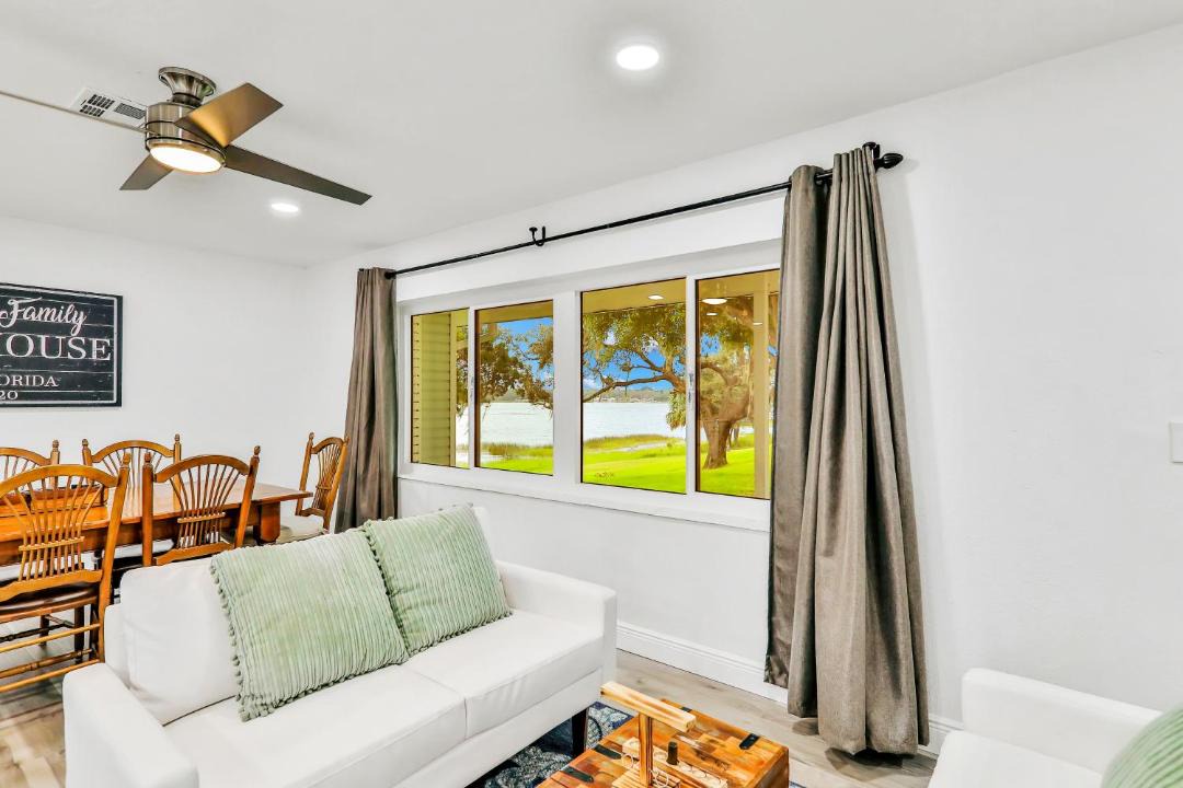Photo of Livingroom in Sebring