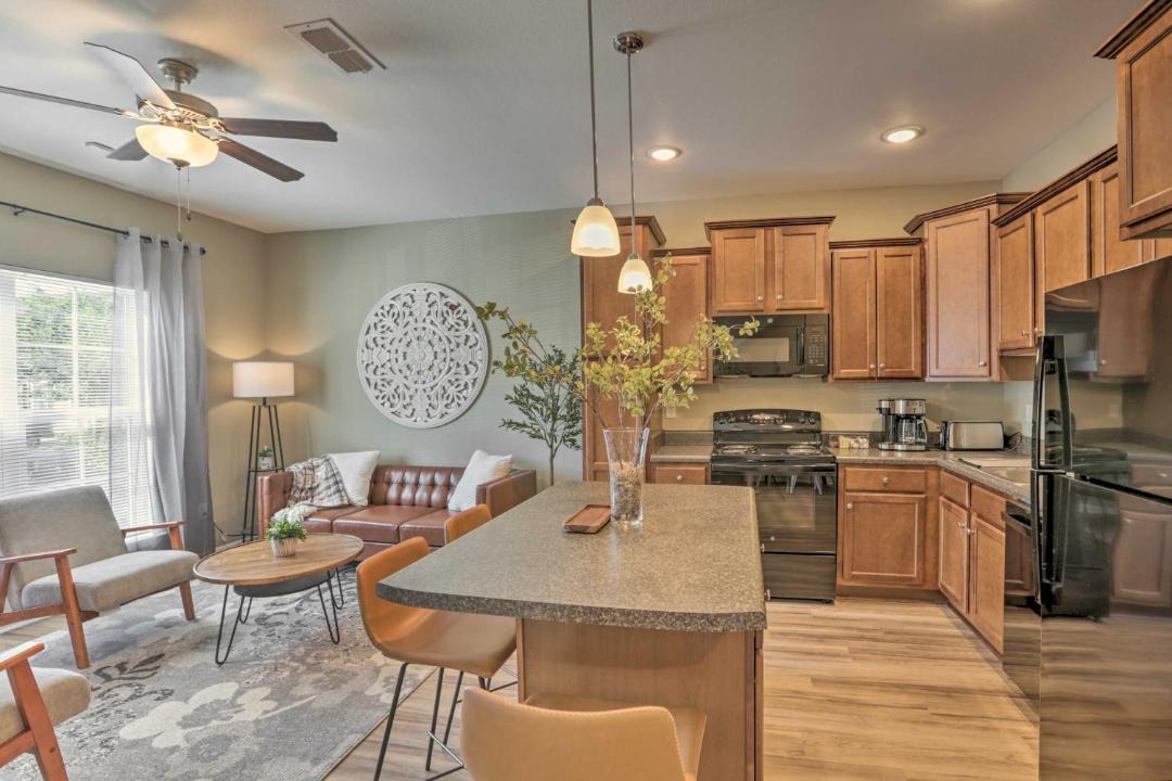 Photo of Livingroom in Tallahassee