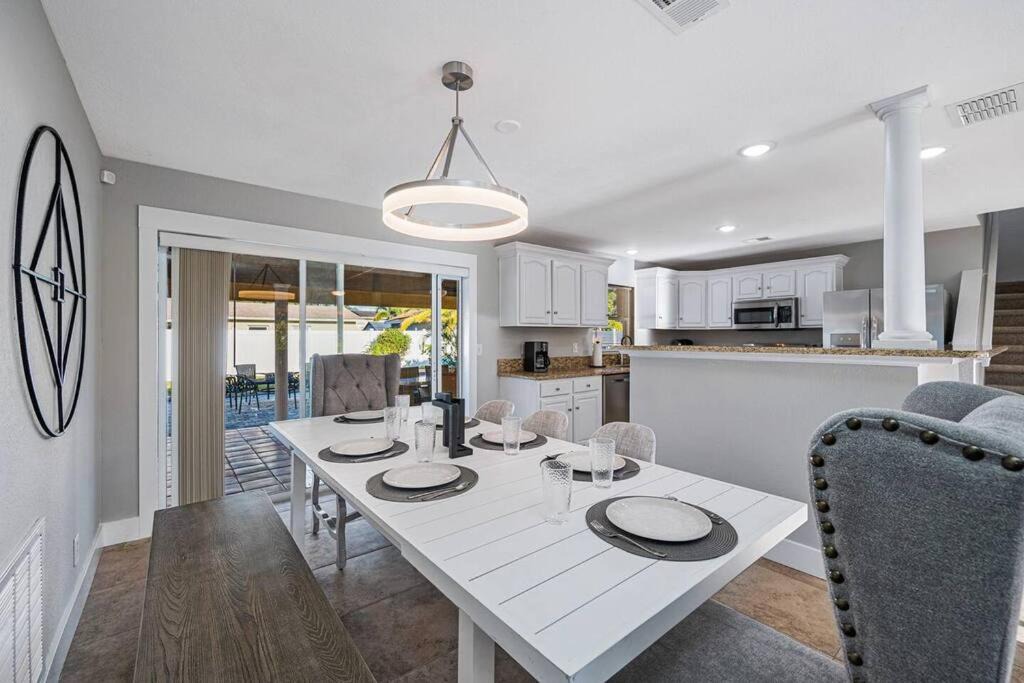 Photo of Livingroom in Bay Crest Park