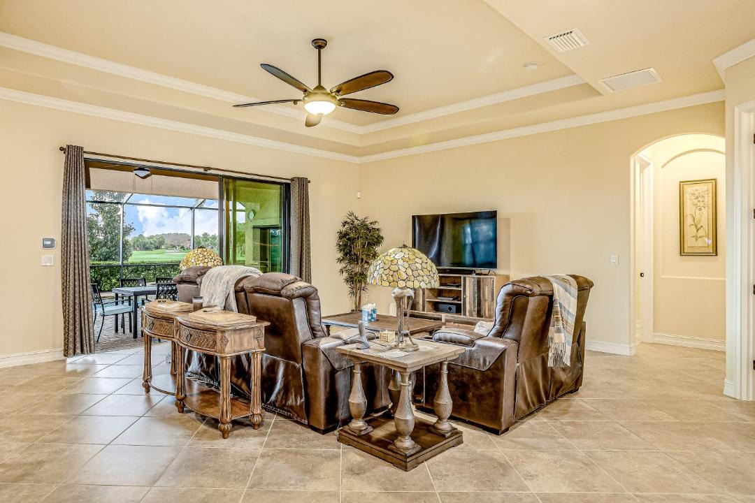 Photo of Livingroom in Bonita Springs