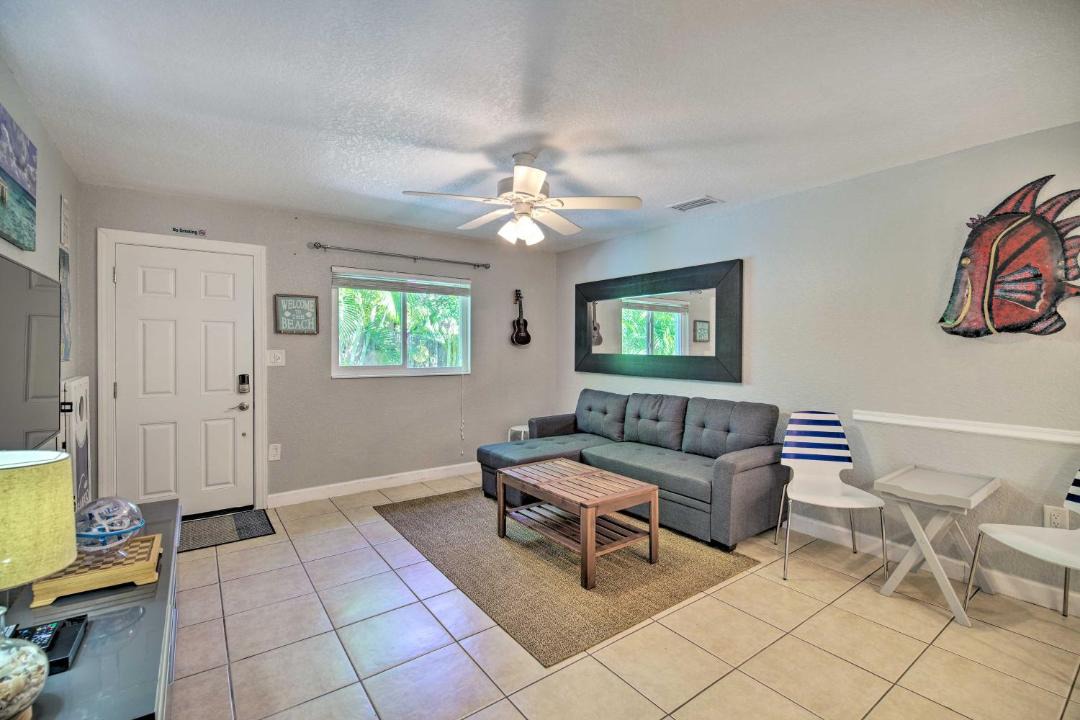 Photo of Livingroom in Indian River Bluff