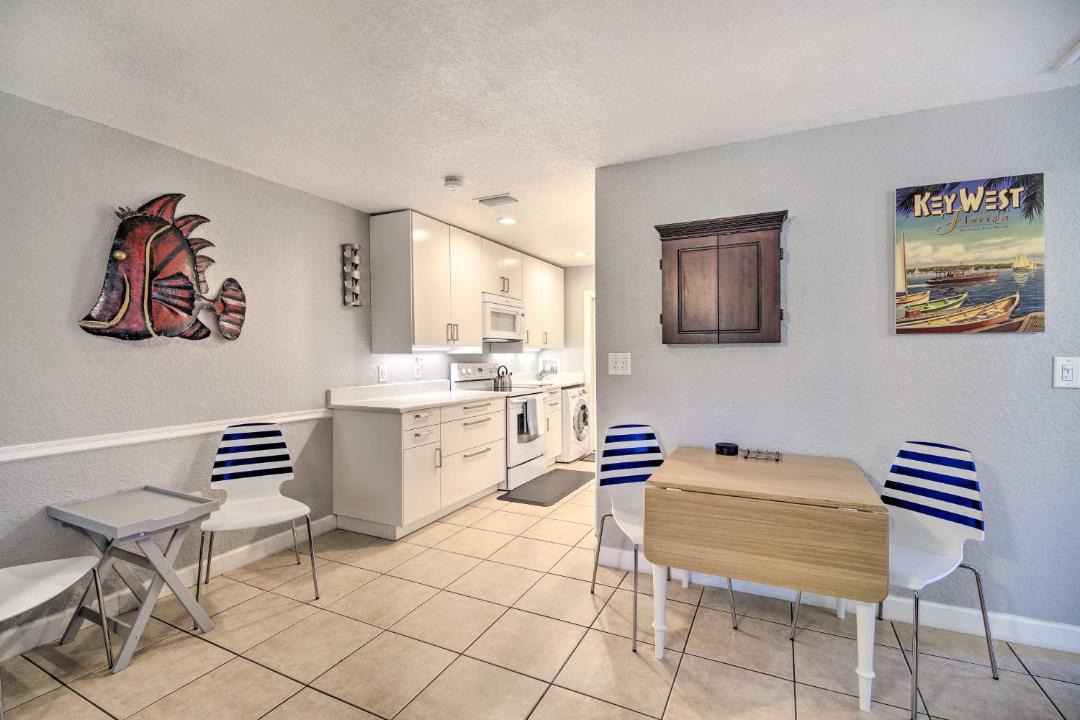 Photo of Livingroom in Indian River Bluff