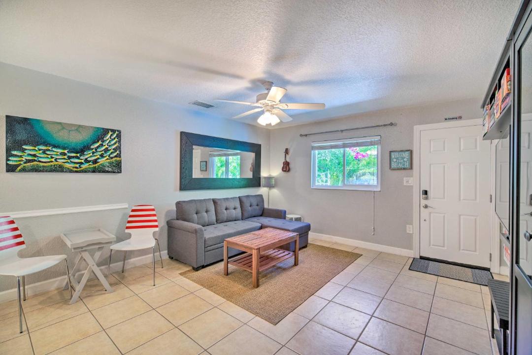 Photo of Livingroom in Indian River Bluff