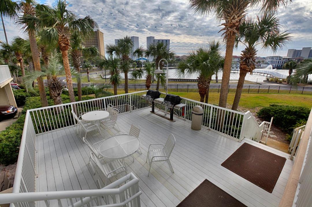 Photo of Others in Destin