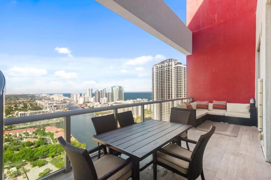 Photo of Patio Balcony in Hallandale Beach