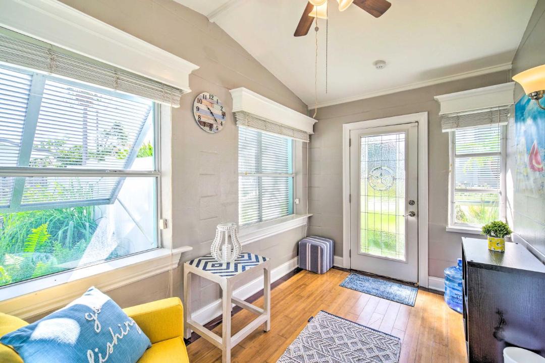 Photo of Livingroom in Melbourne Beach