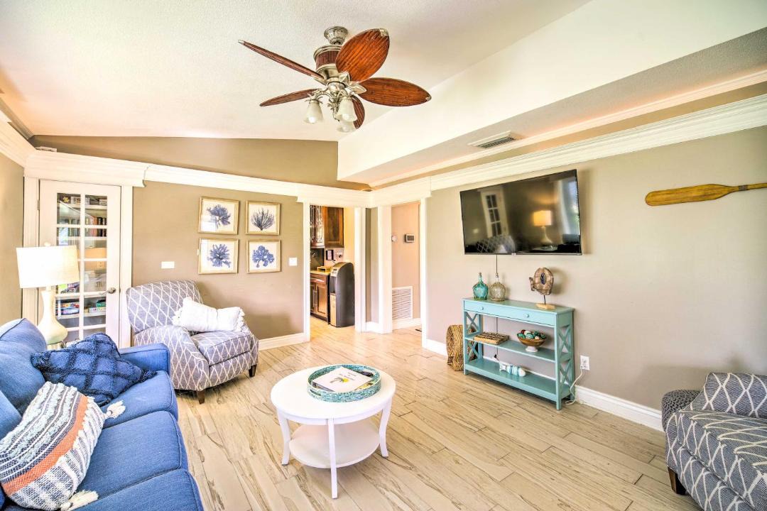 Photo of Livingroom in Melbourne Beach