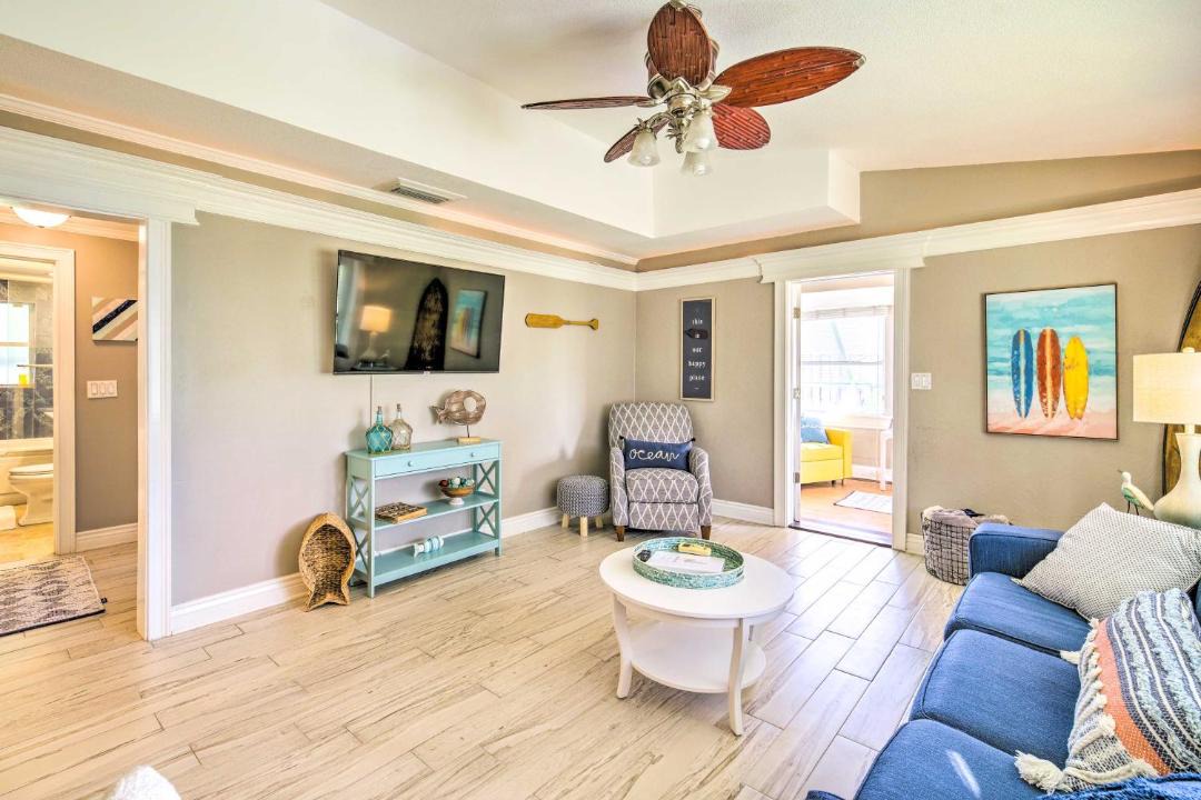 Photo of Livingroom in Melbourne Beach