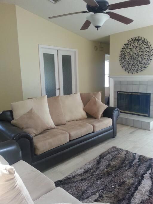 Photo of Livingroom in Tallahassee