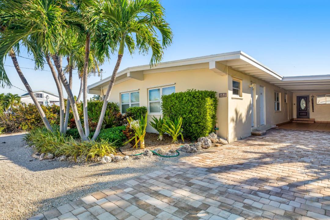 Photo of Buildings in Key Colony Beach