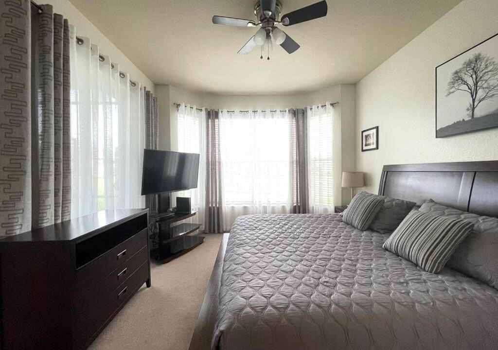 Photo of Bedroom in Naples