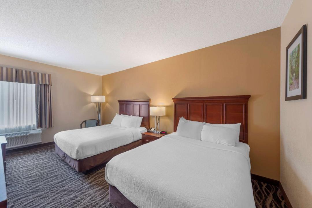 Photo of Bedroom in Russellville