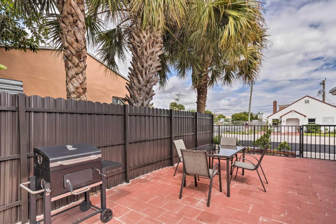 Photo of Patio Balcony in Riviera Beach