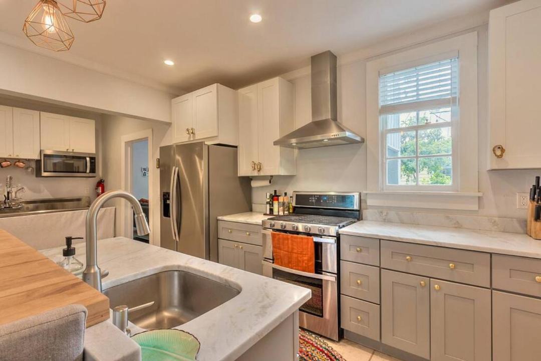 Photo of Kitchen in South Beach Street Historic District