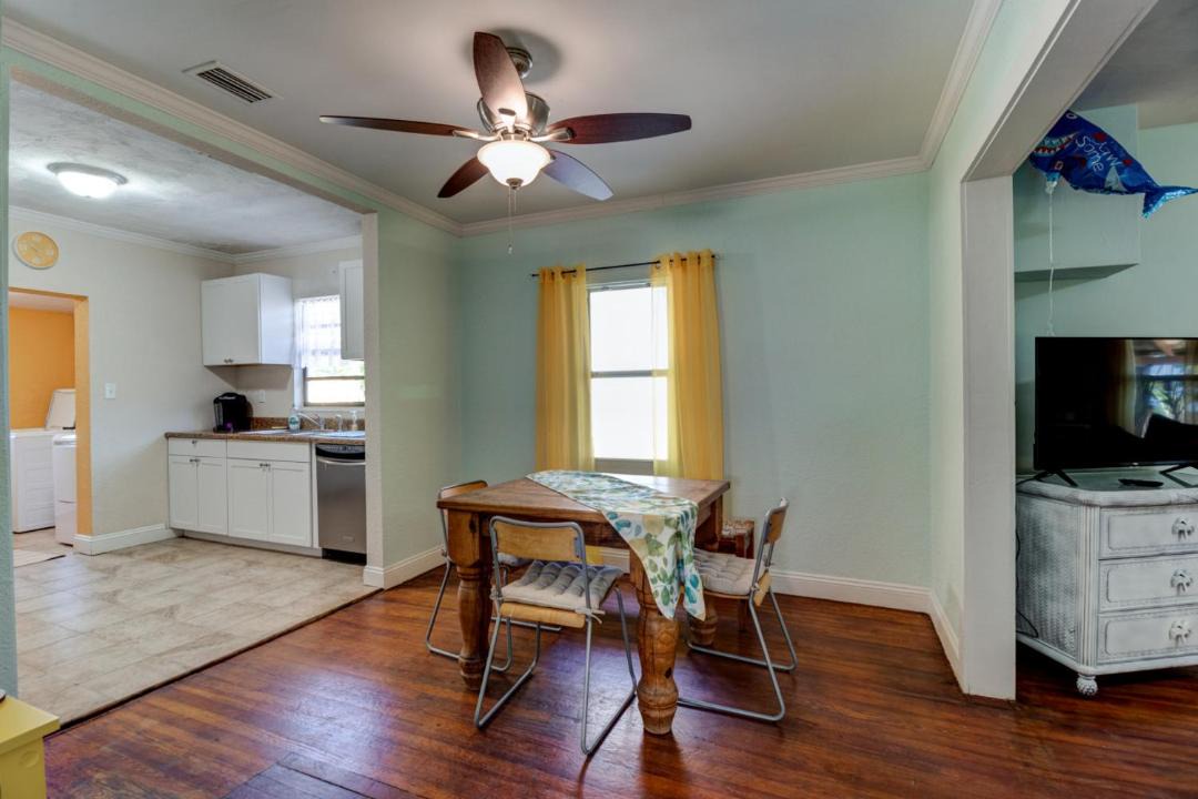 Photo of Livingroom in Holly Hill
