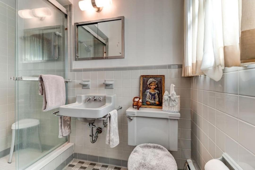 Photo of Bathroom in Kingston