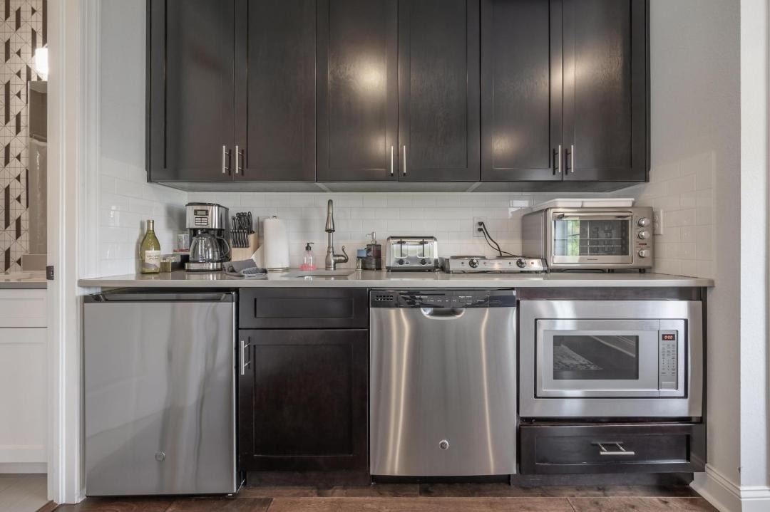 Photo of Kitchen in Courier City - Oscawana