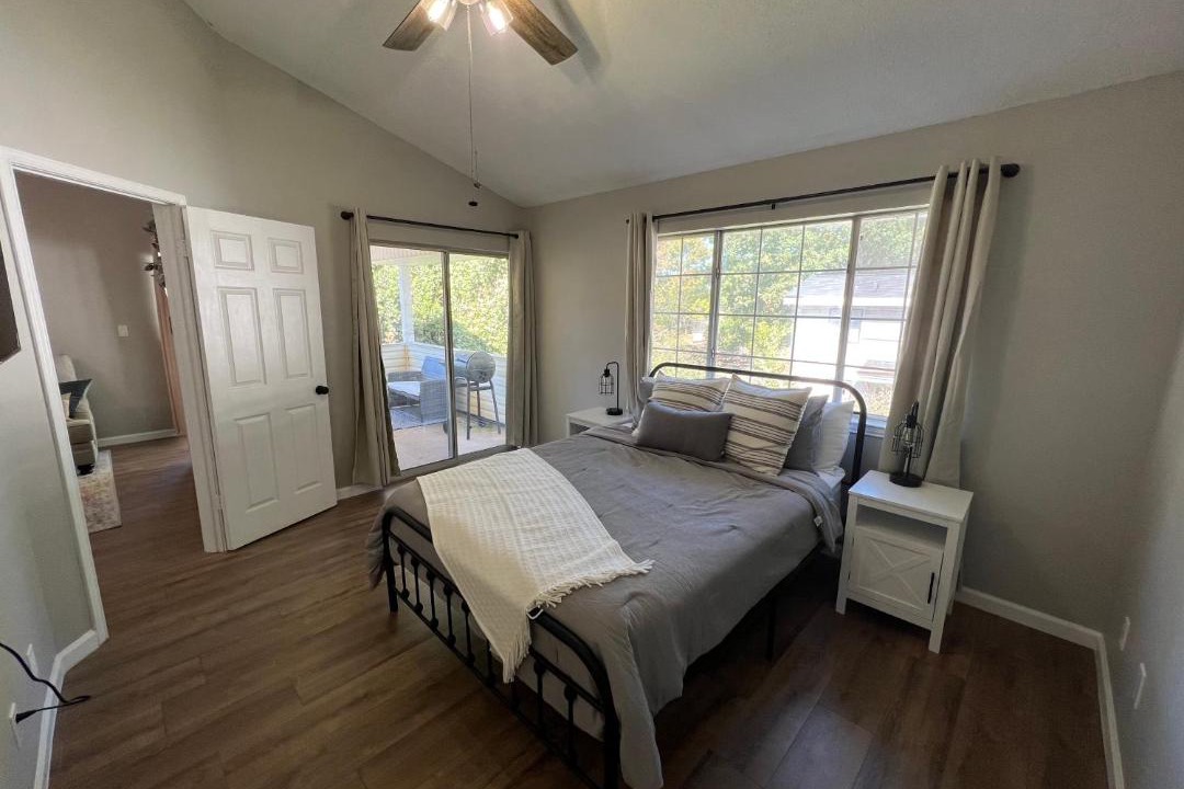 Photo of Bedroom in Huntsville