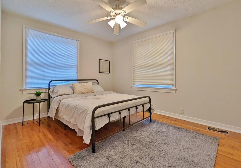 Photo of Bedroom in Avondale