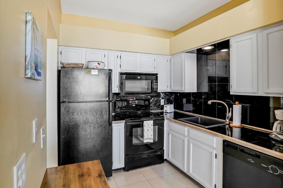 Photo of Kitchen in New Smyrna Beach