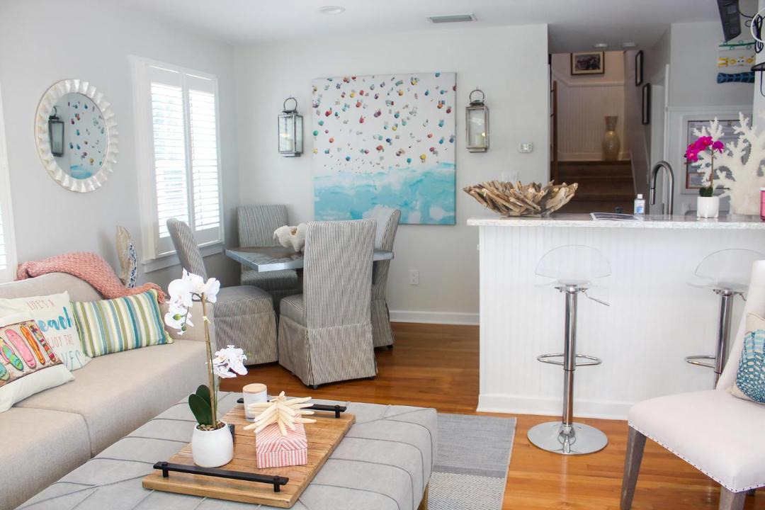 Photo of Livingroom in Pass-a-Grille