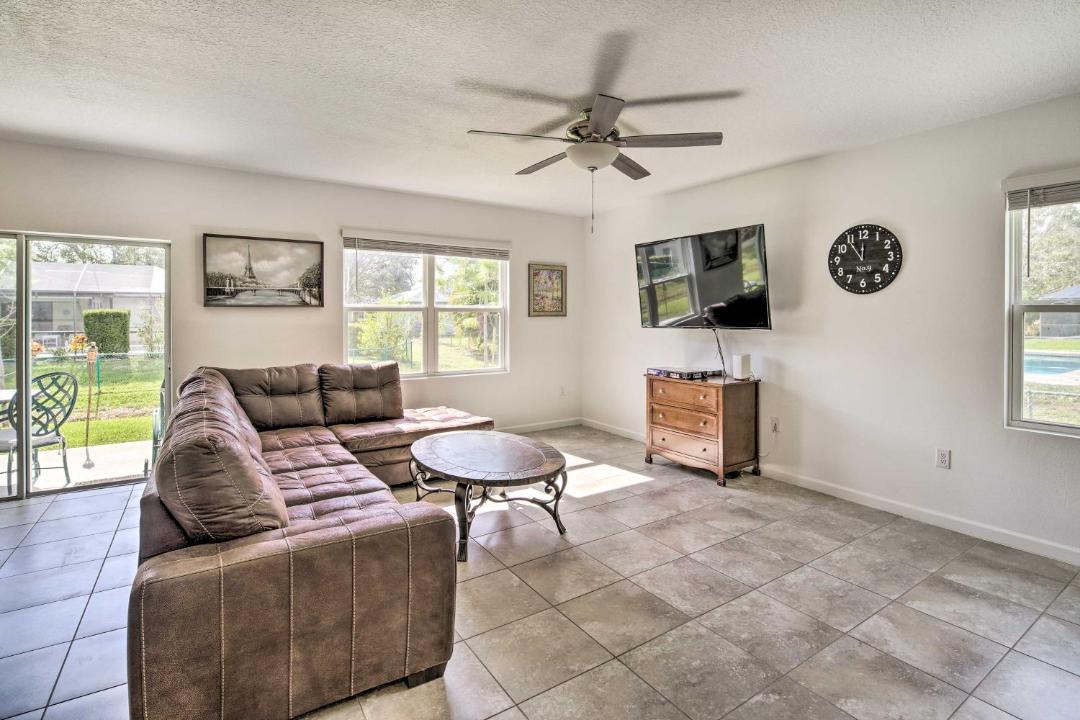 Photo of Livingroom in Sebastian Highlands