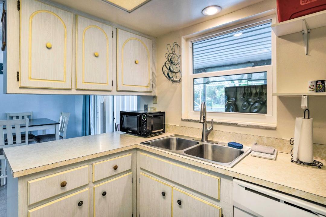 Photo of Kitchen in Port Saint Lucie