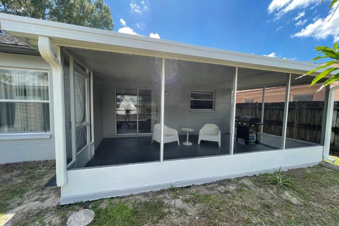 Photo of Buildings in Carrollwood