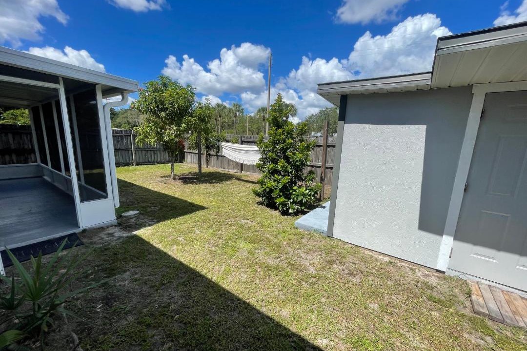 Photo of Buildings in Carrollwood
