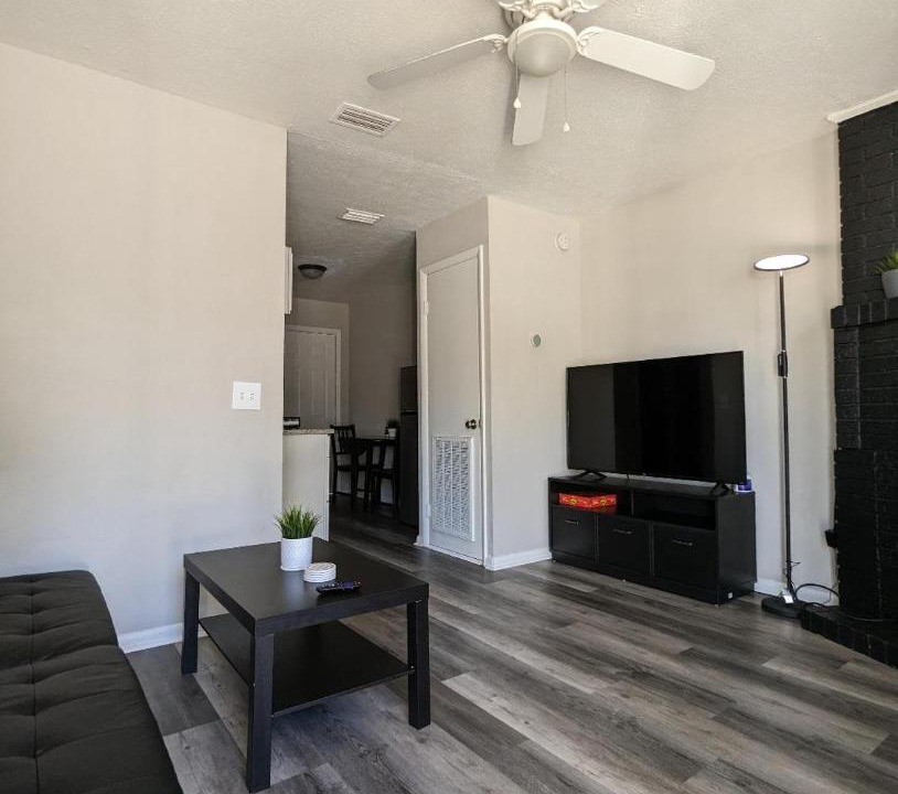 Photo of Livingroom in Southside