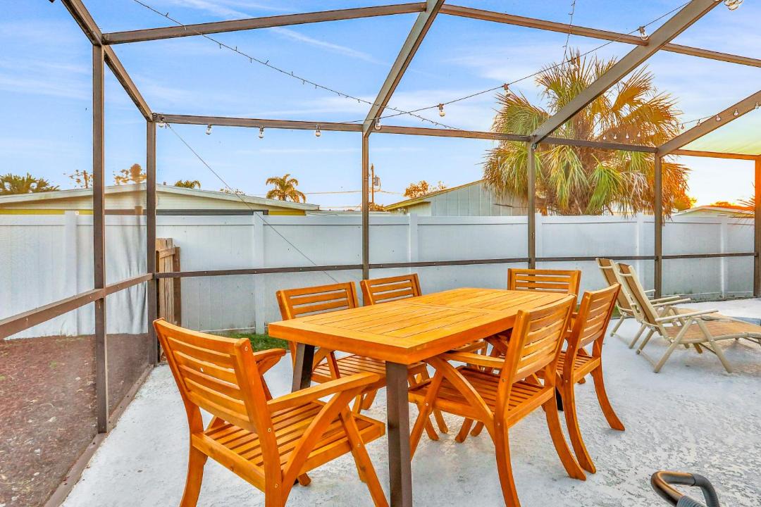 Photo of Patio Balcony in Apollo Beach